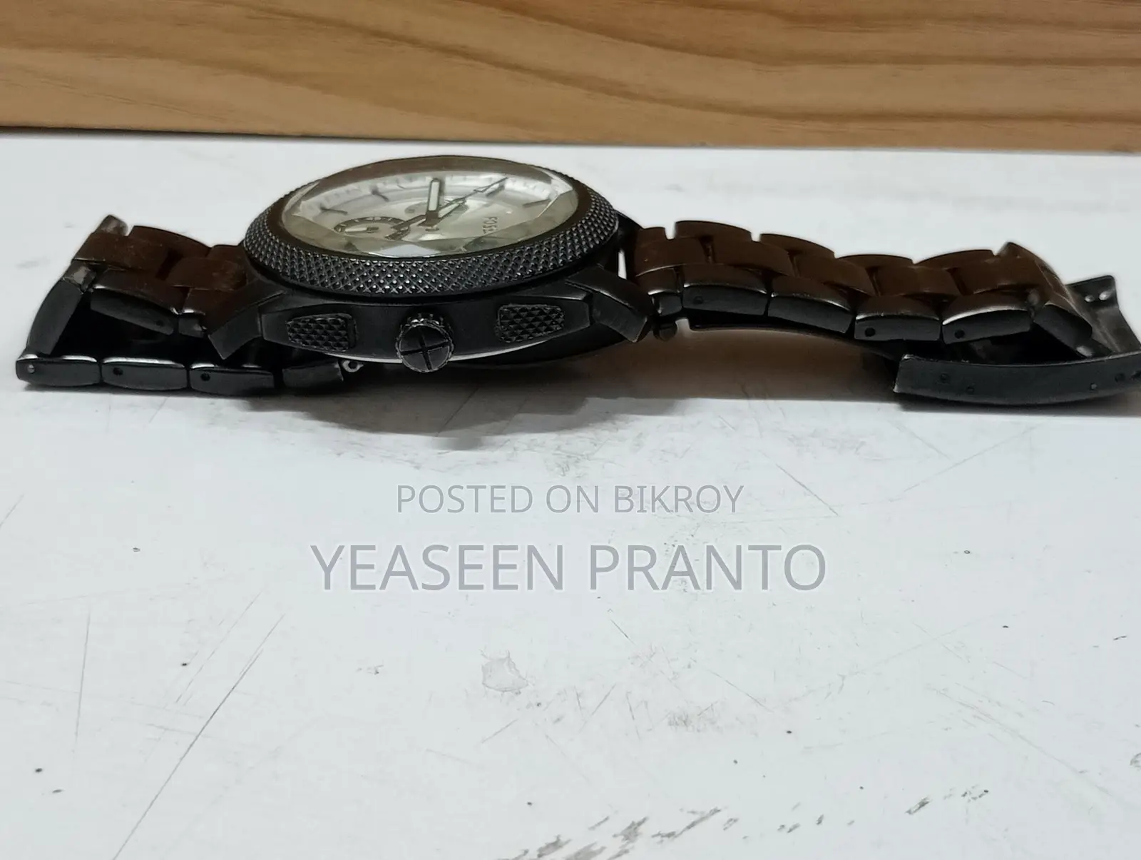 Analogue Watch for sale
