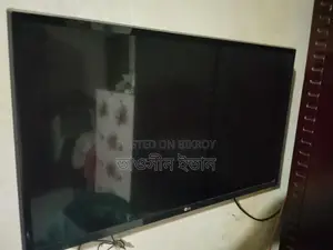 Lg 32 Inch LED TV