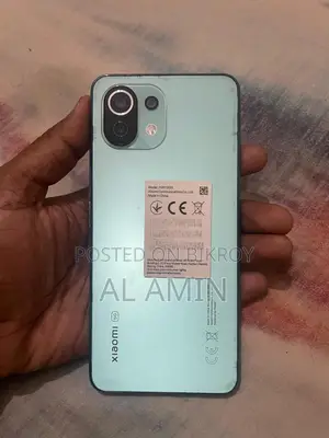 Xiaomi Mi 11 Lite 5G NE ram : 8 rom :128 (Used)