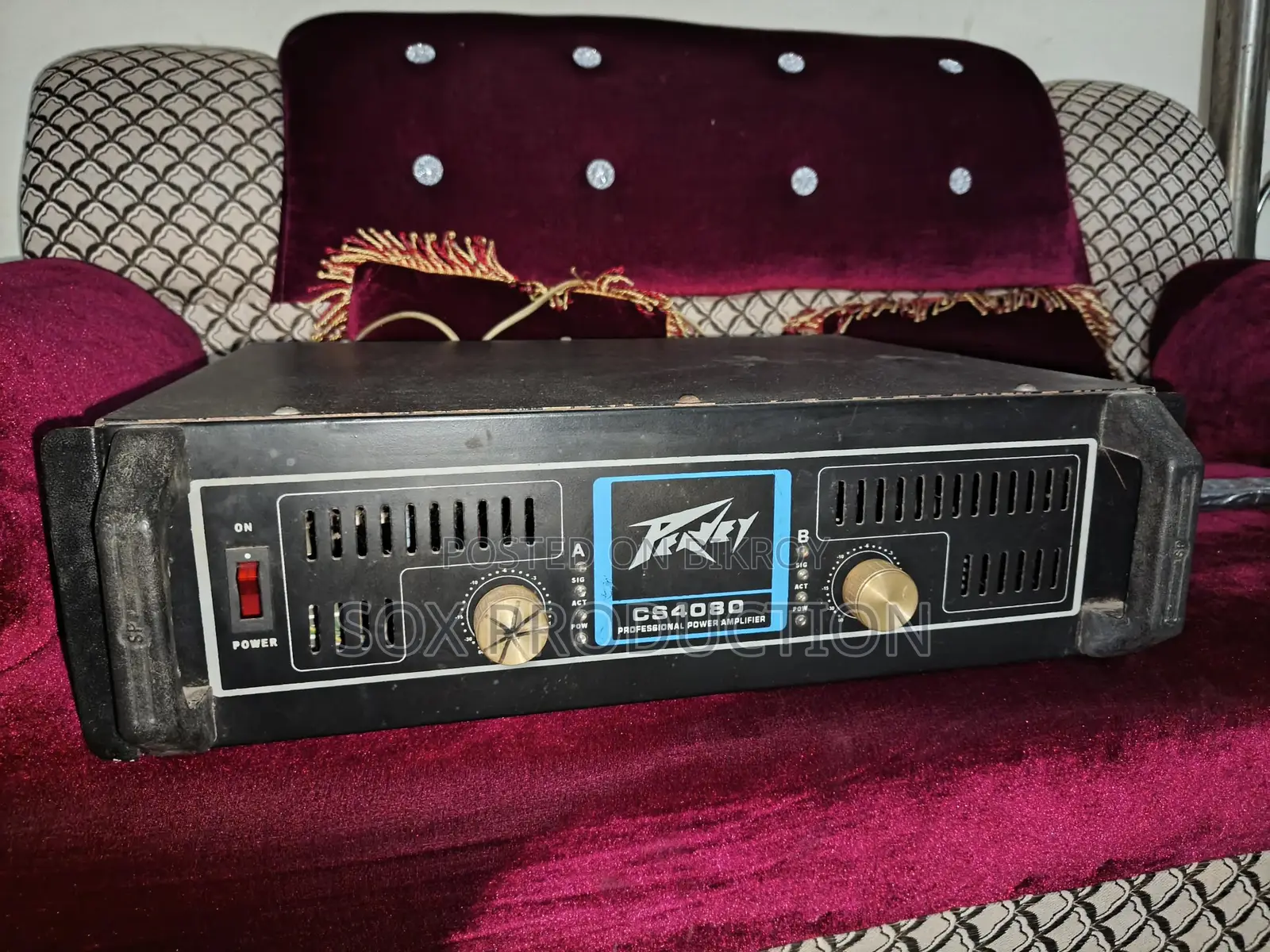 16 Transistor Amplifier or 12 Channel Mixer