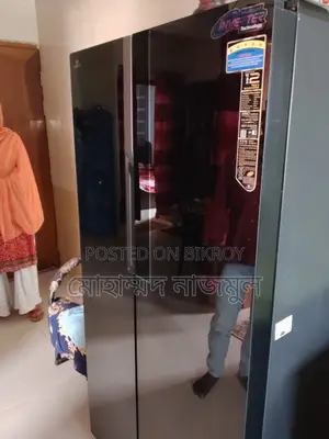 ফ্রিজটি বিক্রি করা হবে