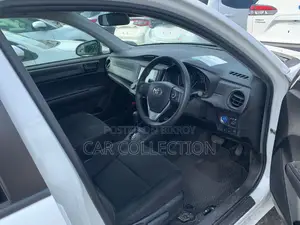 Toyota Axio 2021