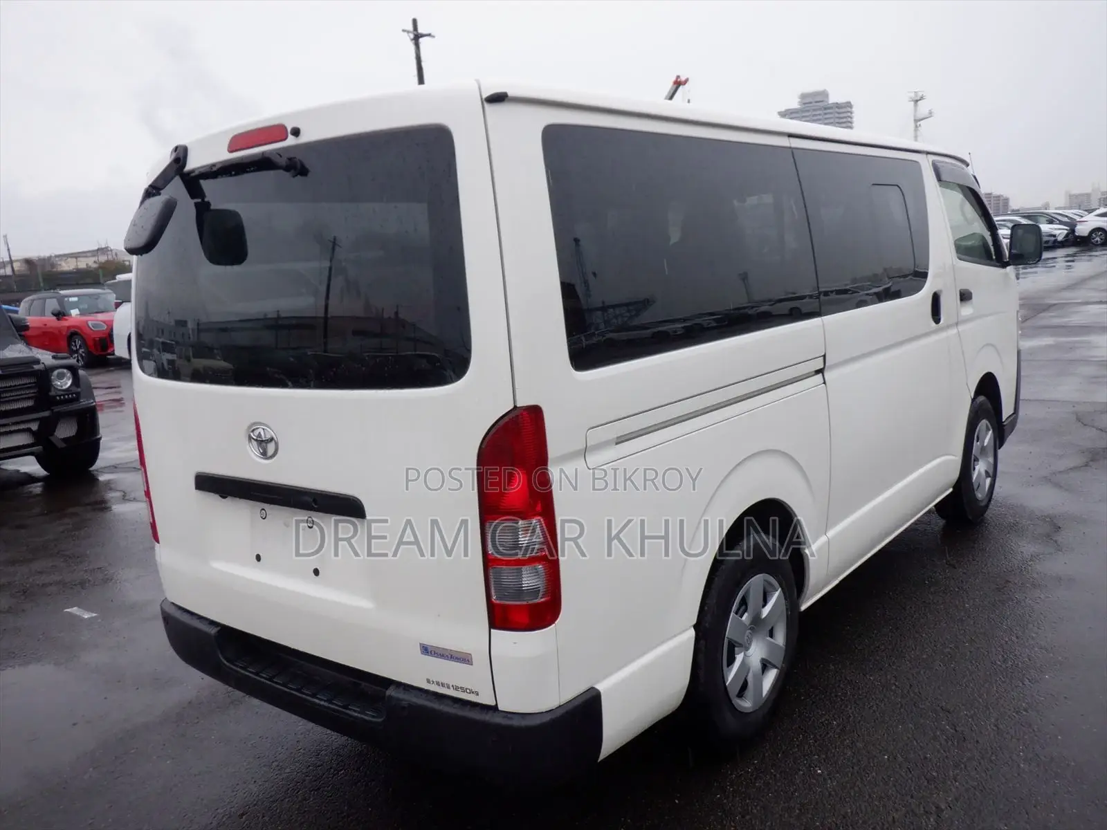 Toyota Hiace PKG.DX LED WHITE 2021