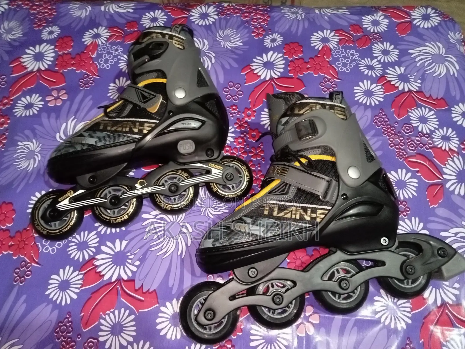 Skating Shoe