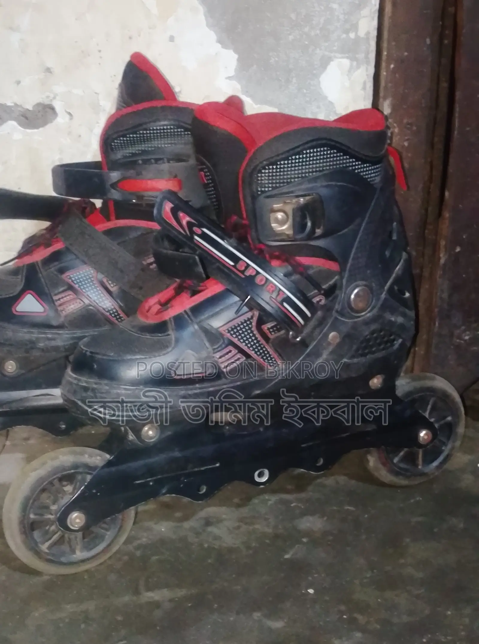 Skating Shoes