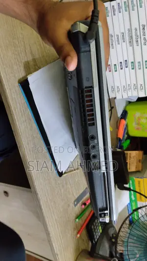 Fujitsu Siemens Lifebook S7020 Laptop