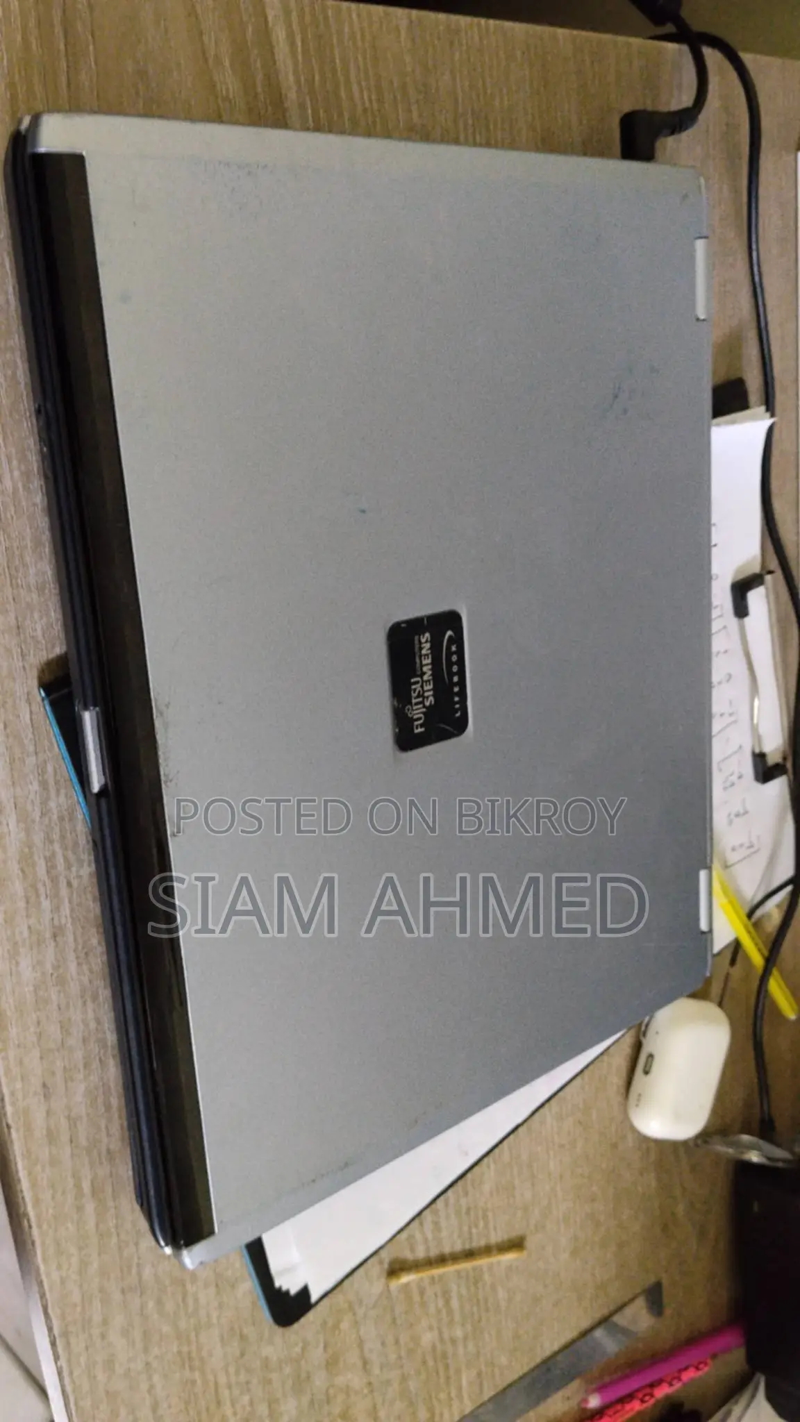 Fujitsu Siemens Lifebook S7020 Laptop