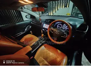 Toyota Premio 2017