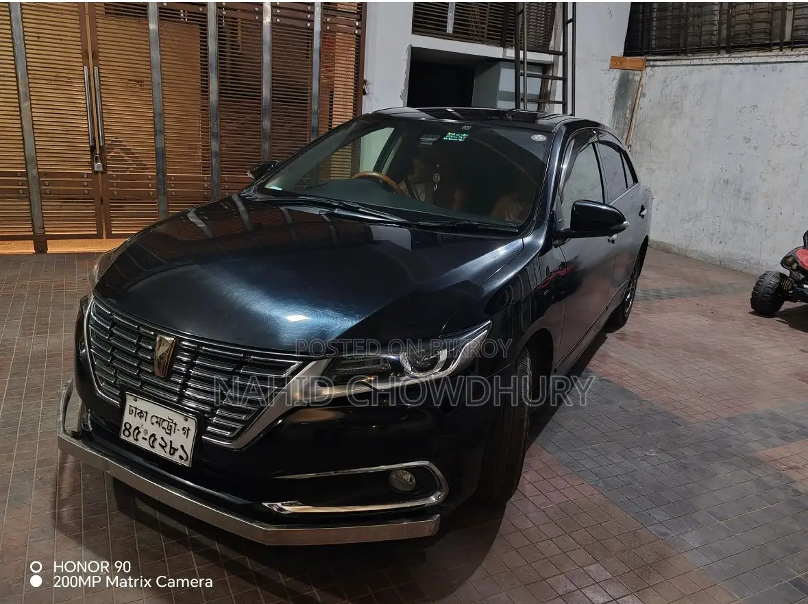 Toyota Premio 2017