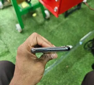 Apple iPhone X 64gb (Used)