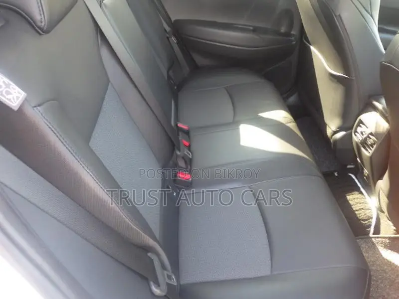 Toyota Corolla Cross Z LEATHER ,GRADE 4.5 2022