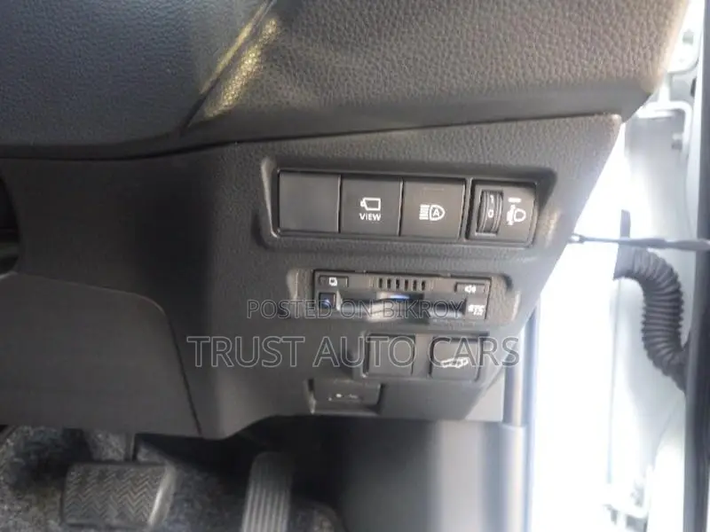 Toyota Corolla Cross Z LEATHER ,GRADE 4.5 2022
