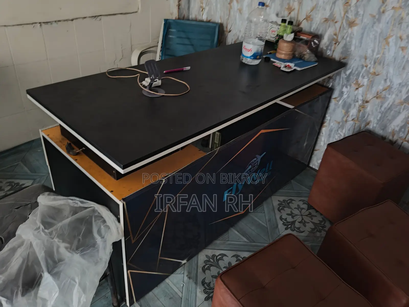 Executive Boss Table