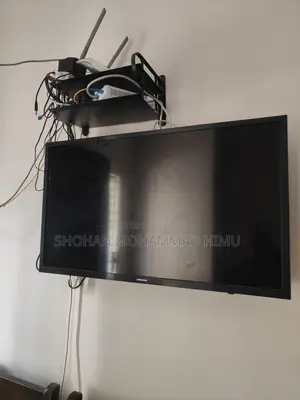 Samsung 32' LED TV
