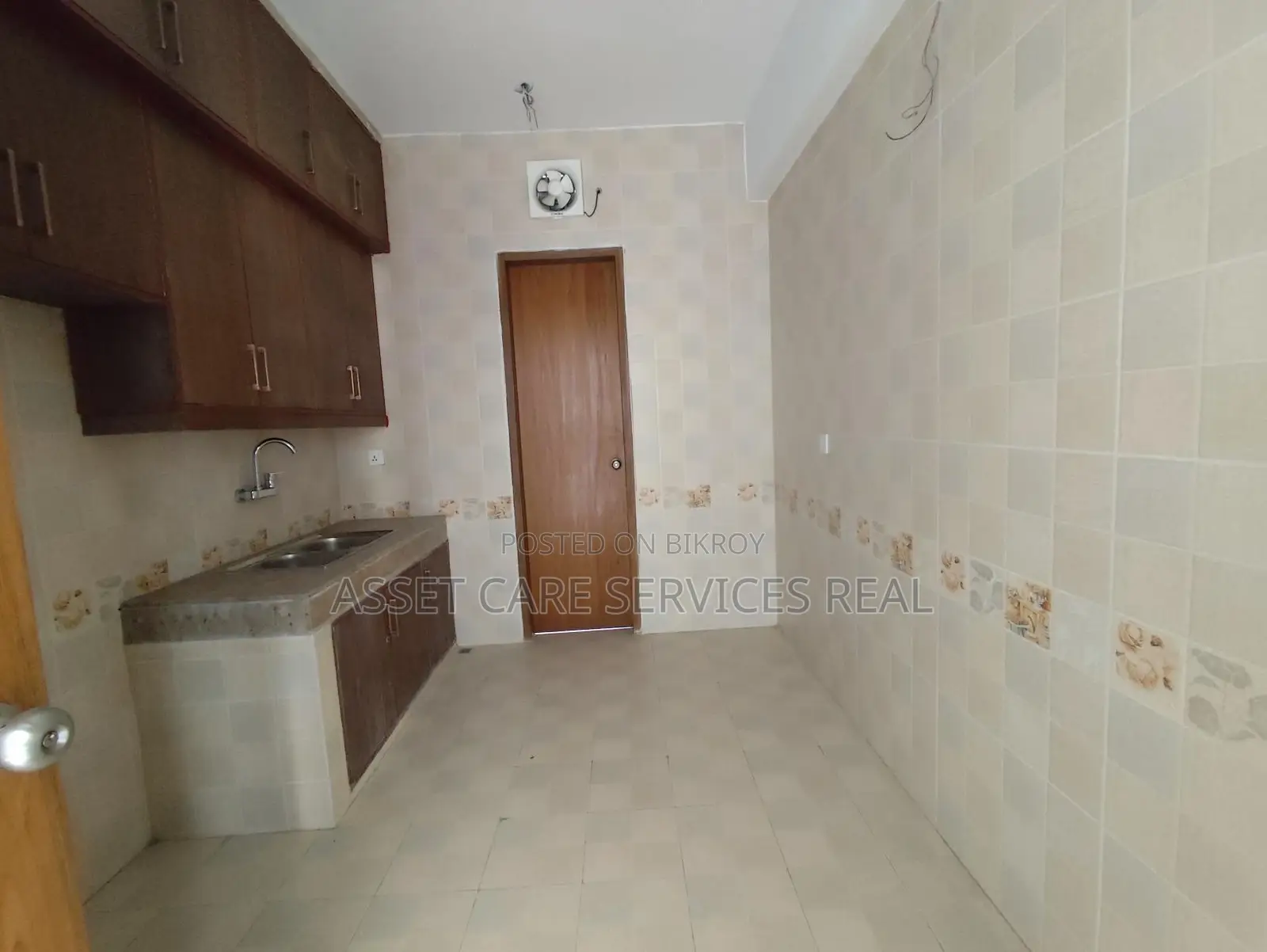 New 4Bed Gym-Pool Facilities Apartment Rent Baridhara Diplomatic Zone