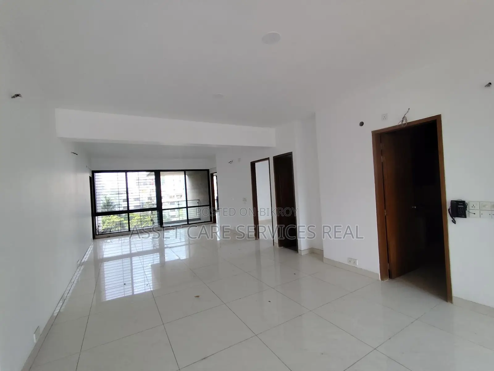 New 4Bed Gym-Pool Facilities Apartment Rent Baridhara Diplomatic Zone