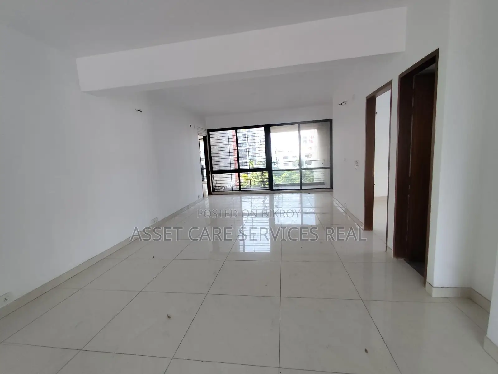 New 4Bed Gym-Pool Facilities Apartment Rent Baridhara Diplomatic Zone