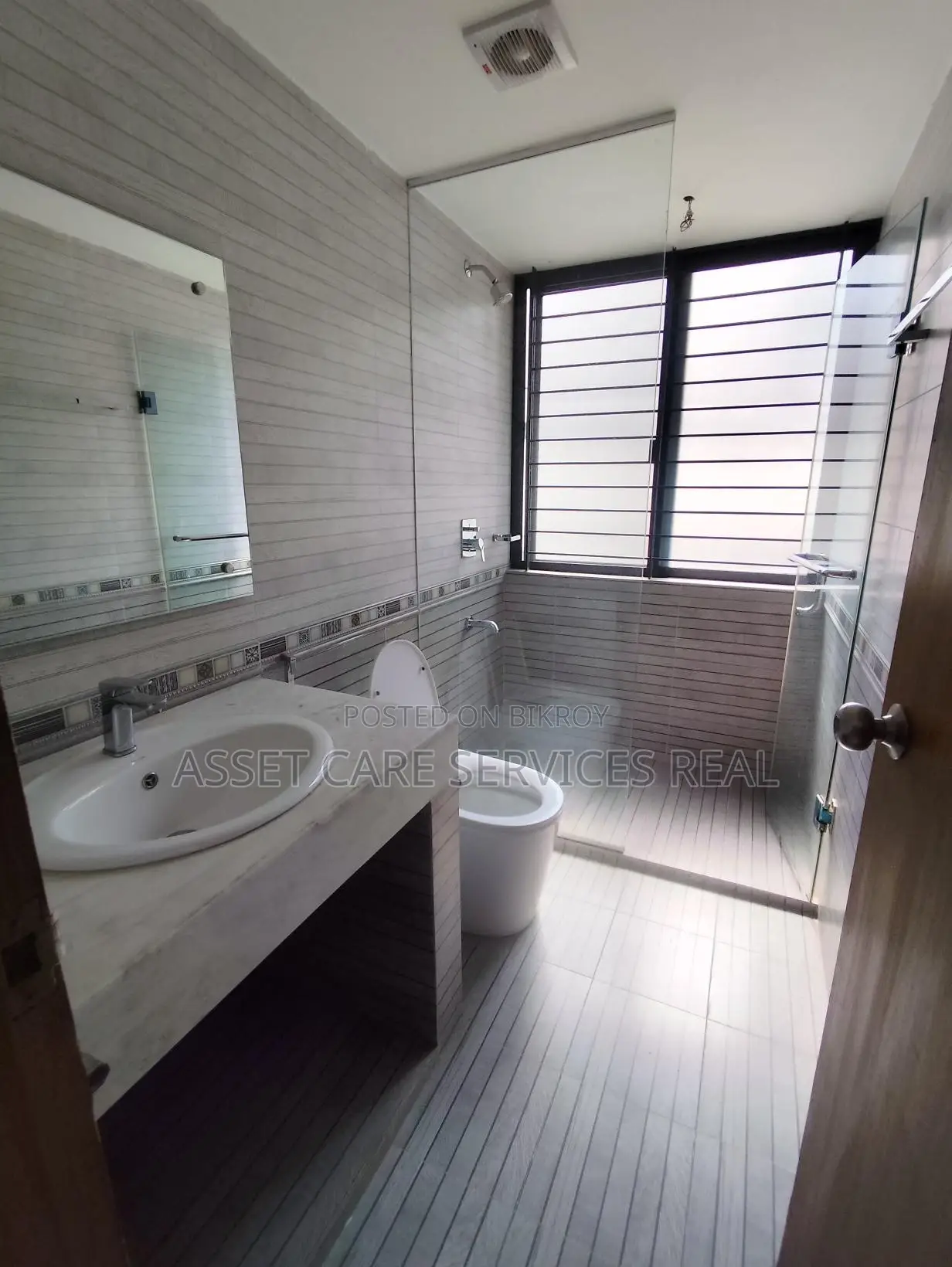 New 4Bed Gym-Pool Facilities Apartment Rent Baridhara Diplomatic Zone
