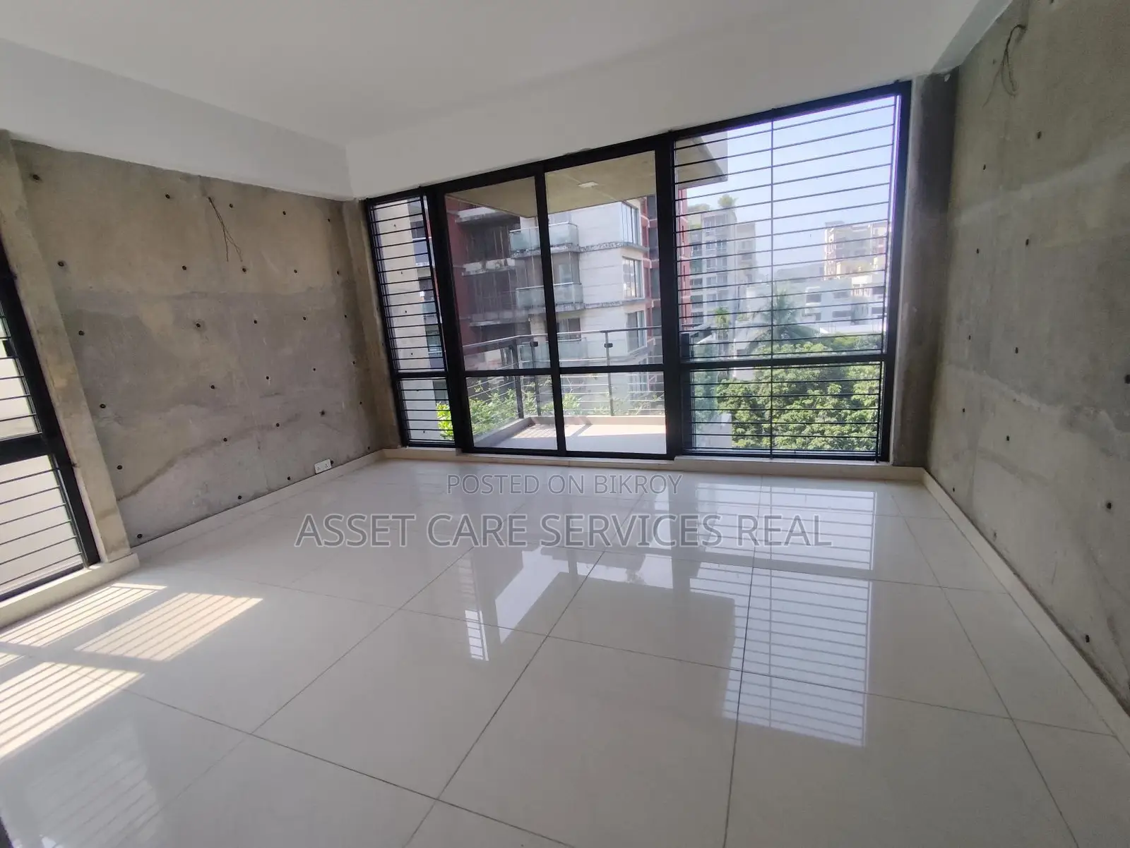 New 4Bed Gym-Pool Facilities Apartment Rent Baridhara Diplomatic Zone