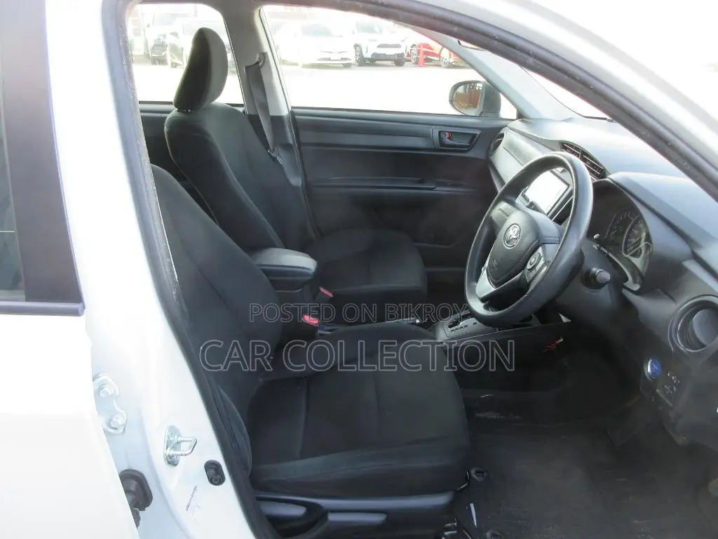 Toyota Axio Ex packeg 2020
