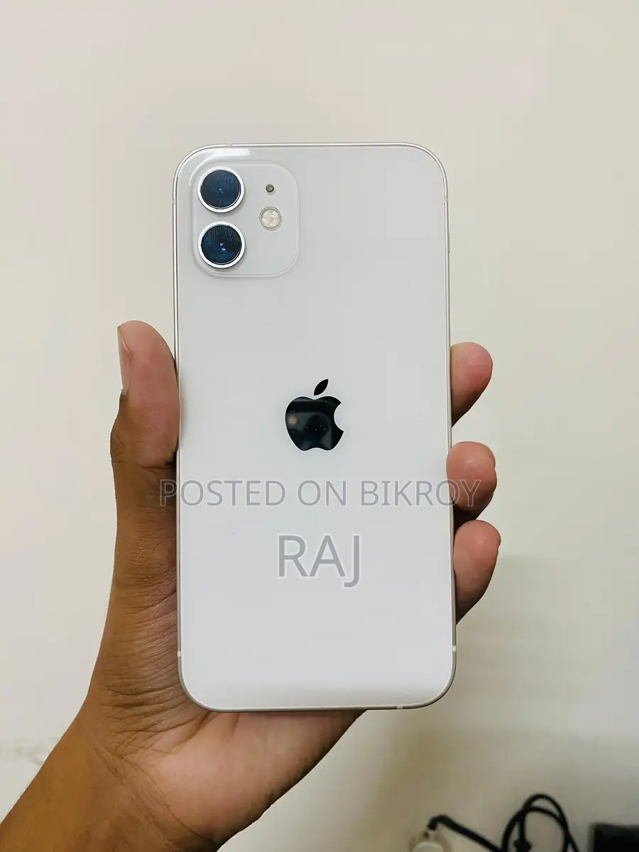 Apple iPhone 12 (Used)