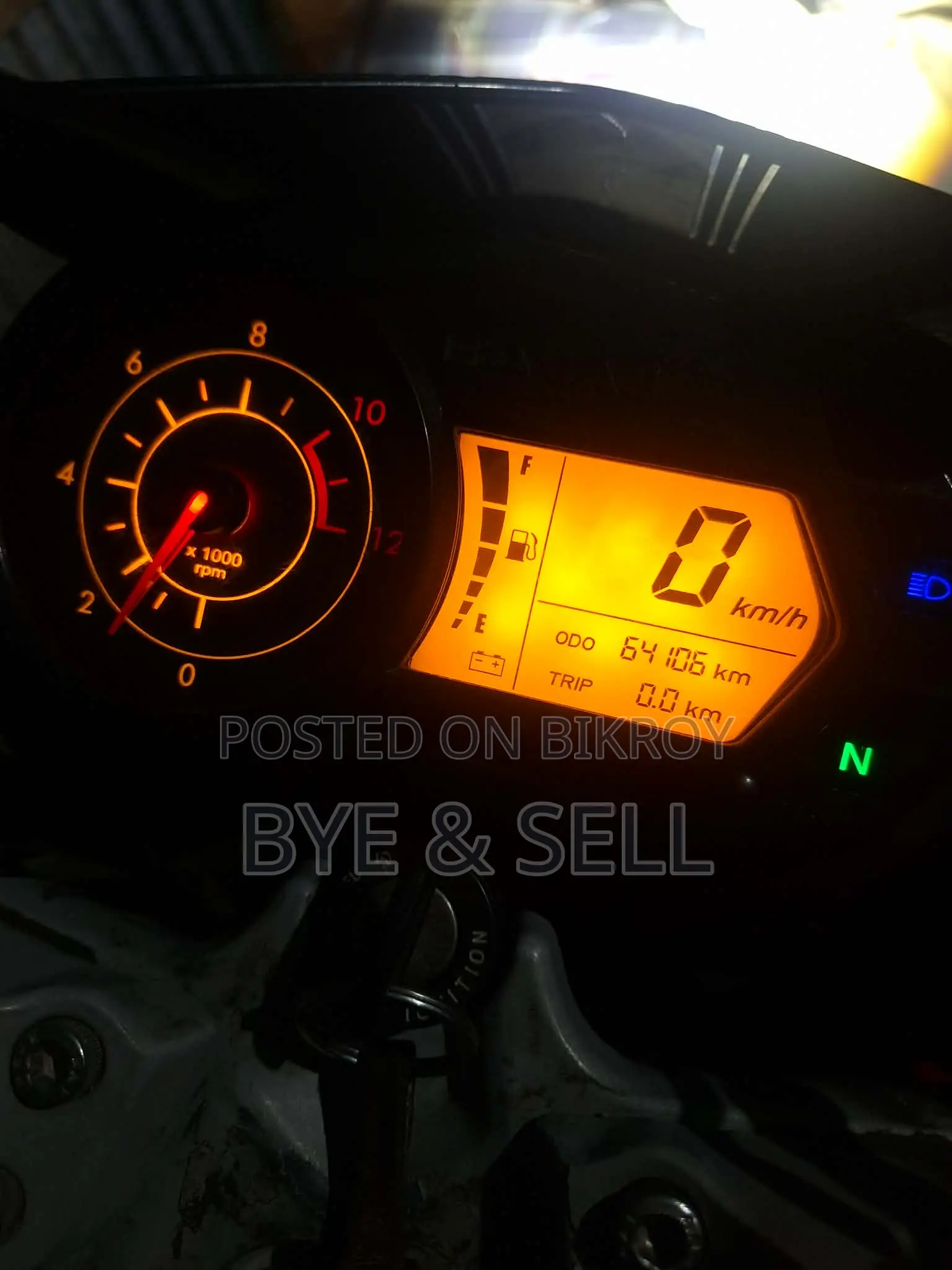 Bajaj Pulsar 135 . 2014