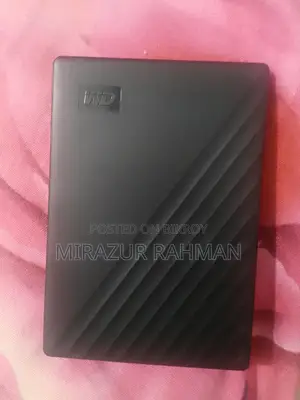 Western Digital 1 TB Portable Hard Disk
