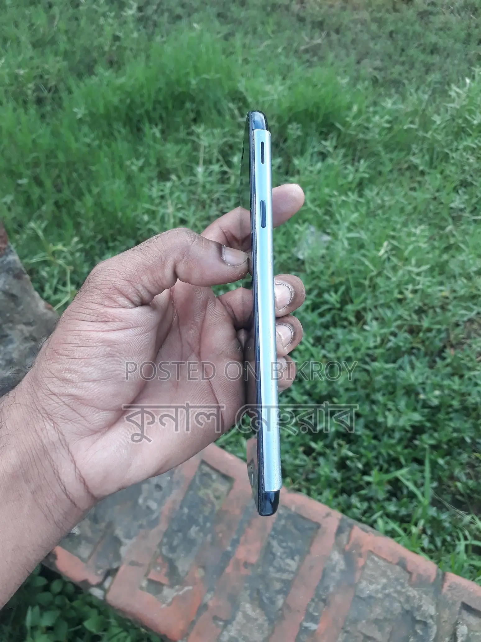 Samsung Galaxy J7 Prime ২০১৬ সালের মডেল ৩/১৬ (Used)