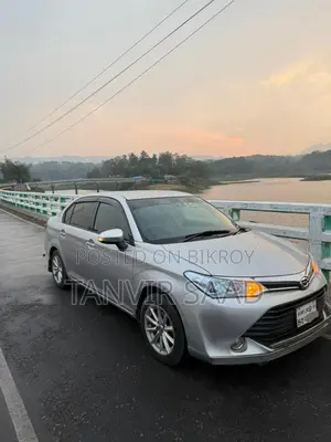 Toyota Axio 2016