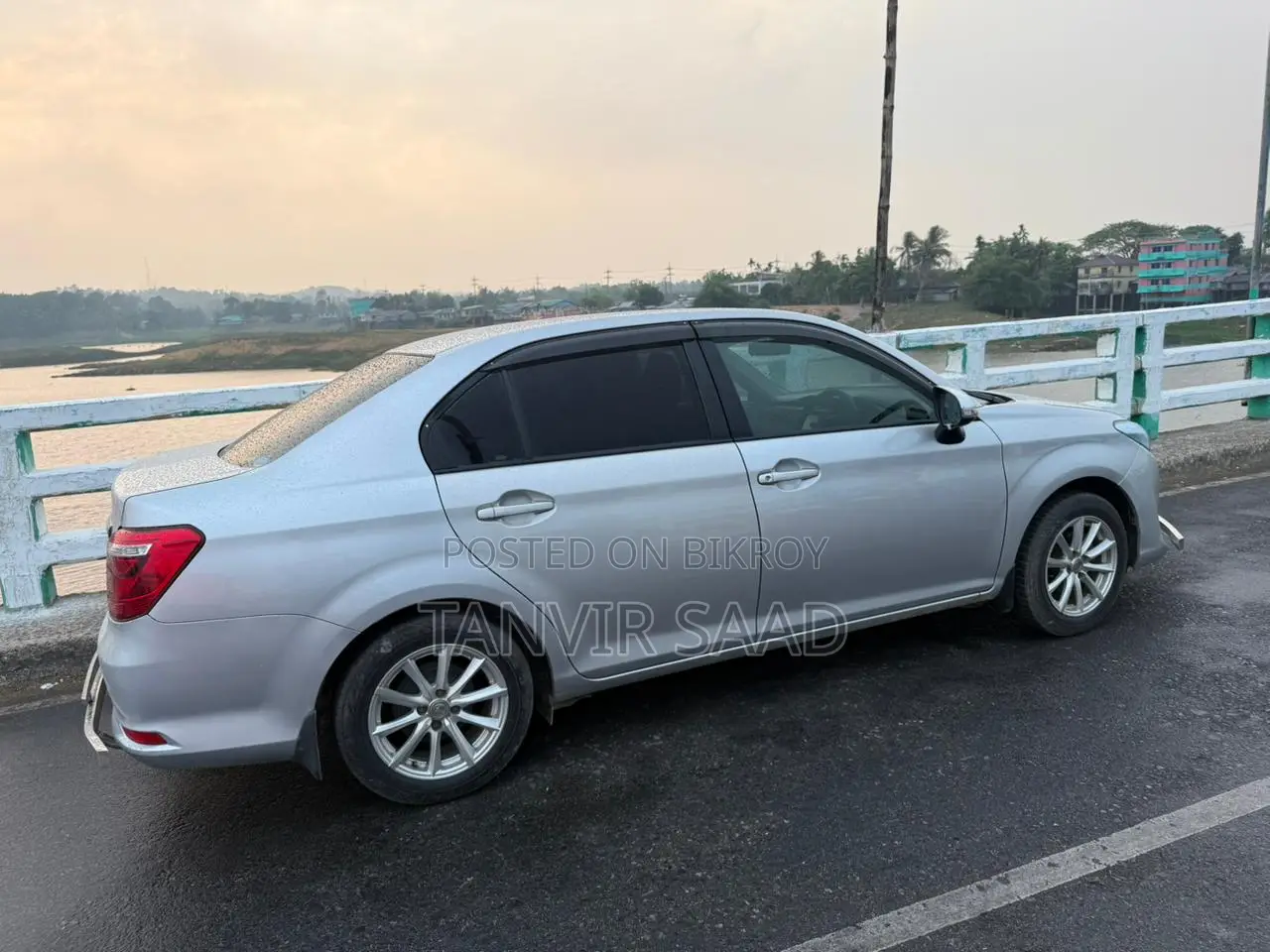 Toyota Axio 2016