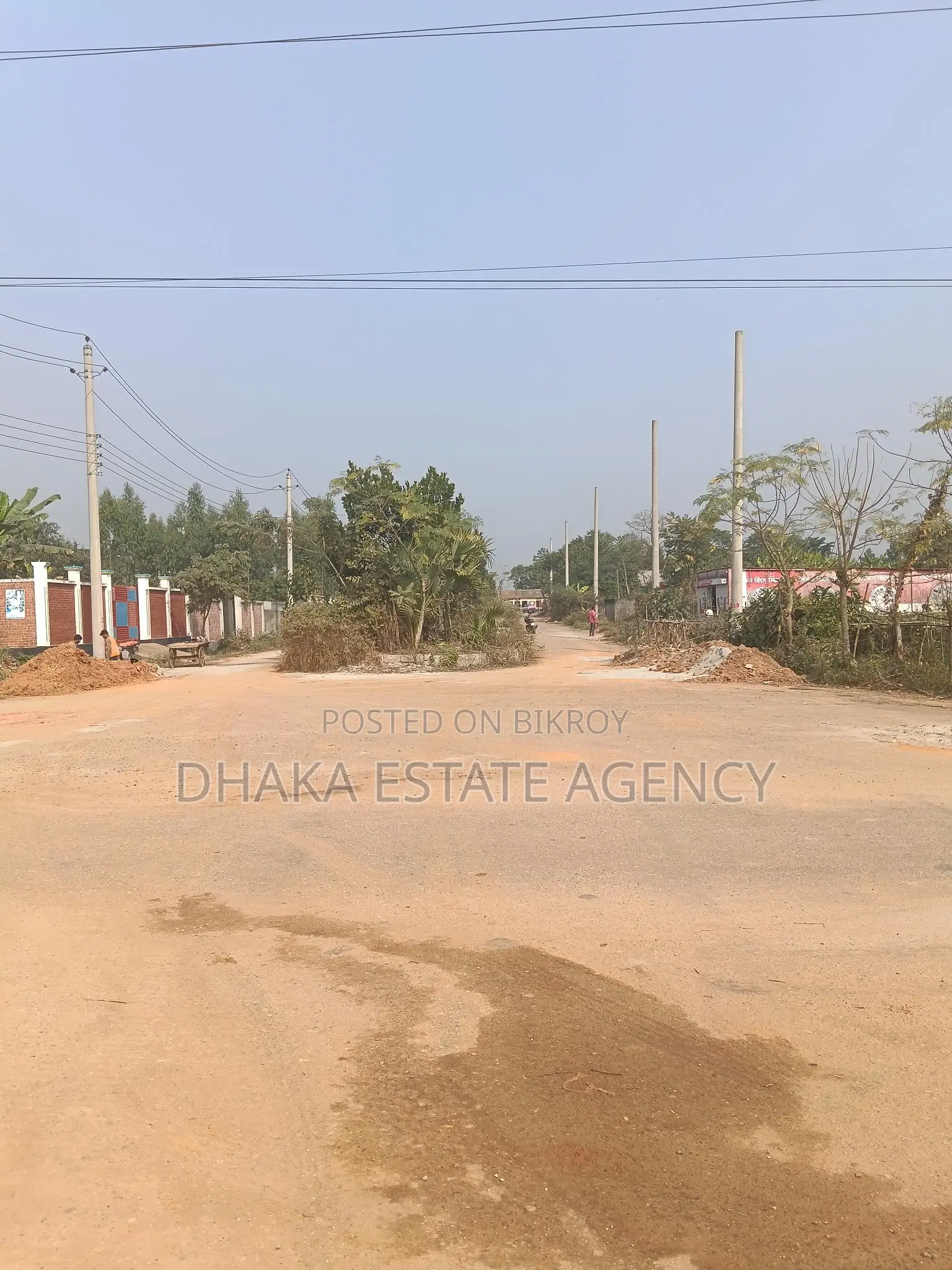 75" Feet Road 3 Katha Sector-14