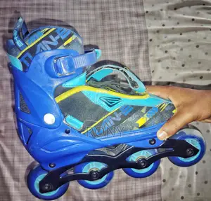 Skating Shoes for Sale