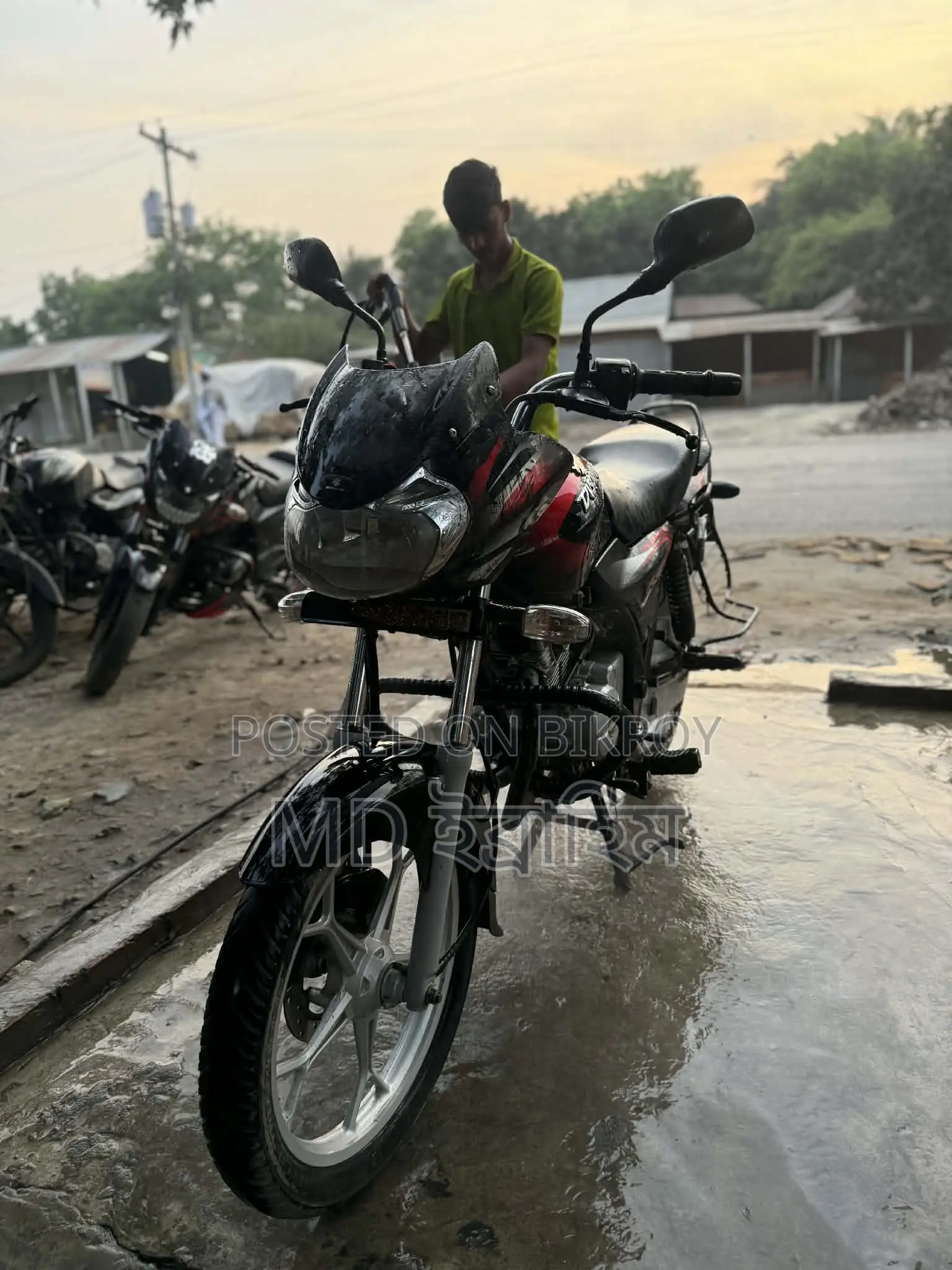 Bajaj Discover 125 . 2019