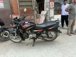 Bajaj Discover 125 . 2019