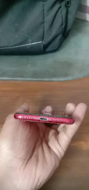 অ্যাপল আইফোন এসই ২০২০ (ব্যবহৃত)