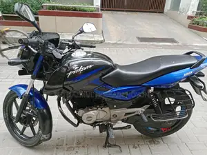 Bajaj Pulsar 150 2016