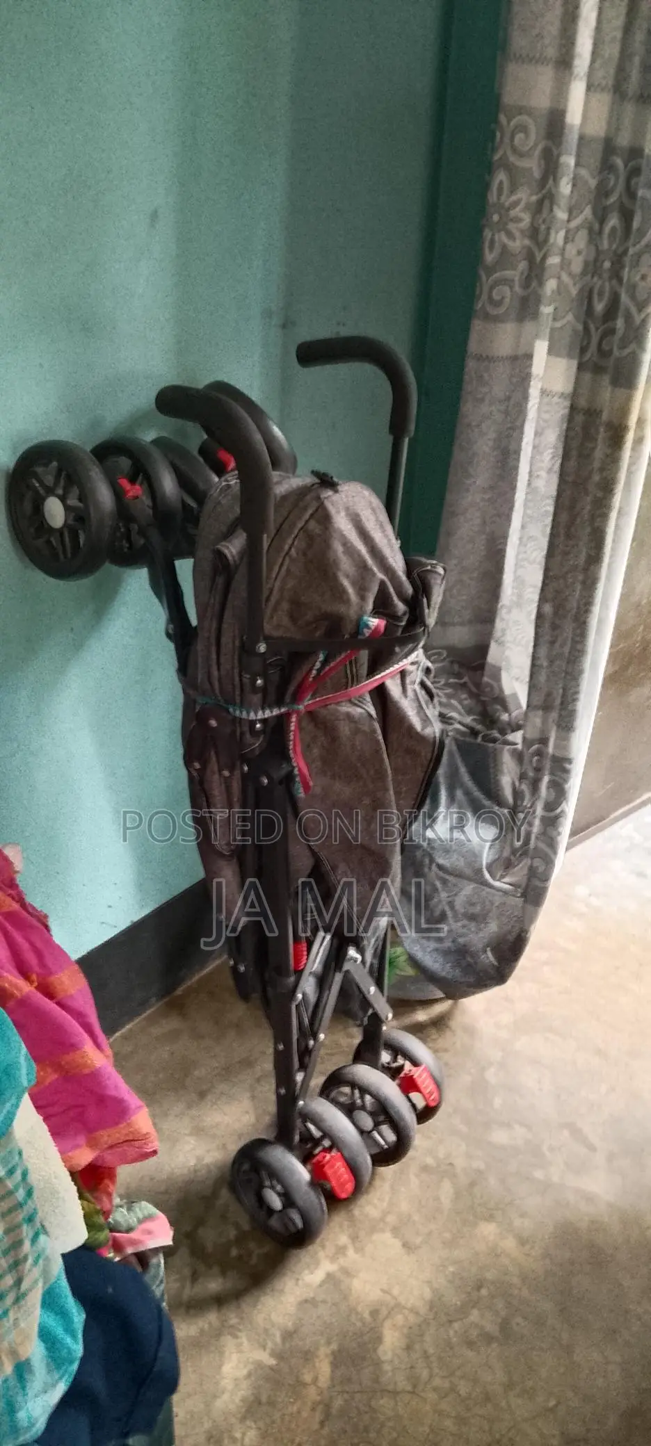 প্রিমিয়াম চাইনিজ বেবি স্ট্রোলার