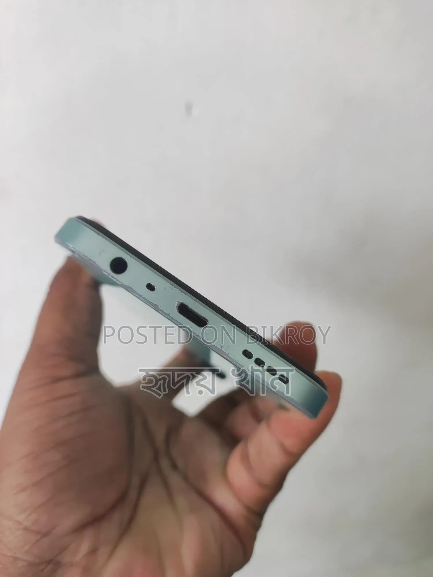 Realme C33 3/32 (Used)