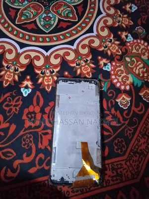 Realme Note 50 4/64 (Used)