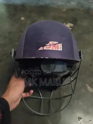 হেলমেট