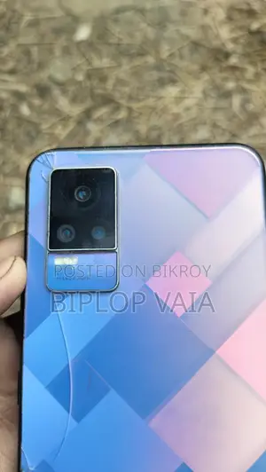 Vivo V21e (Used)