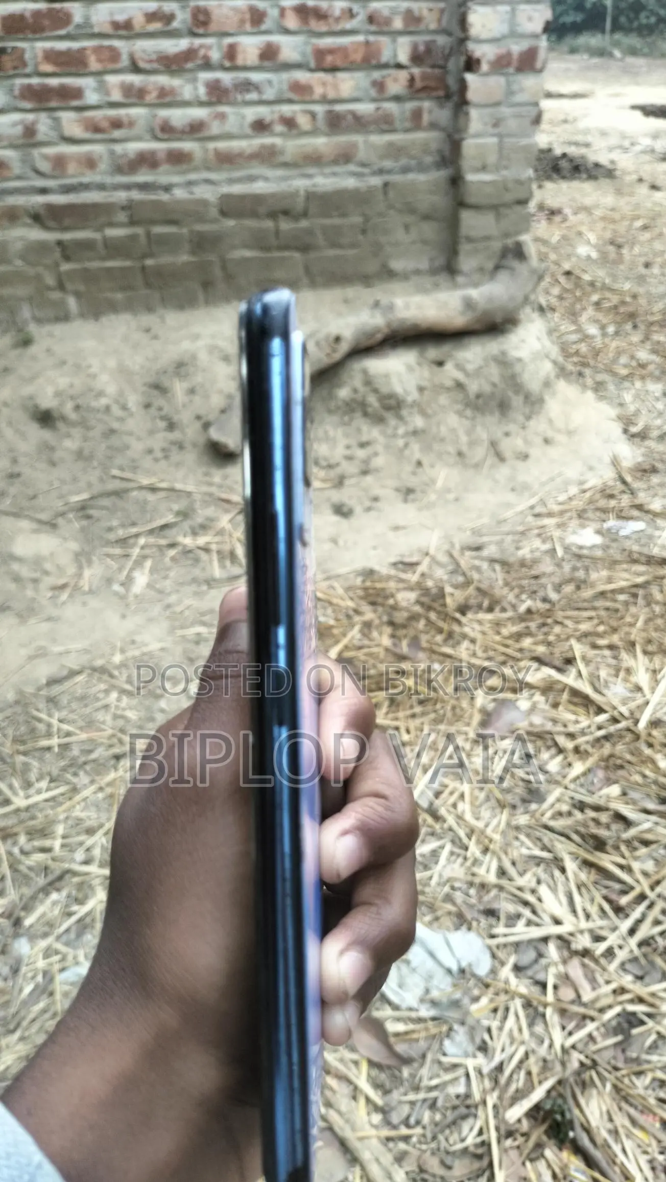 Vivo V21e (Used)