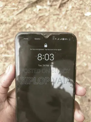 Vivo V21e (Used)