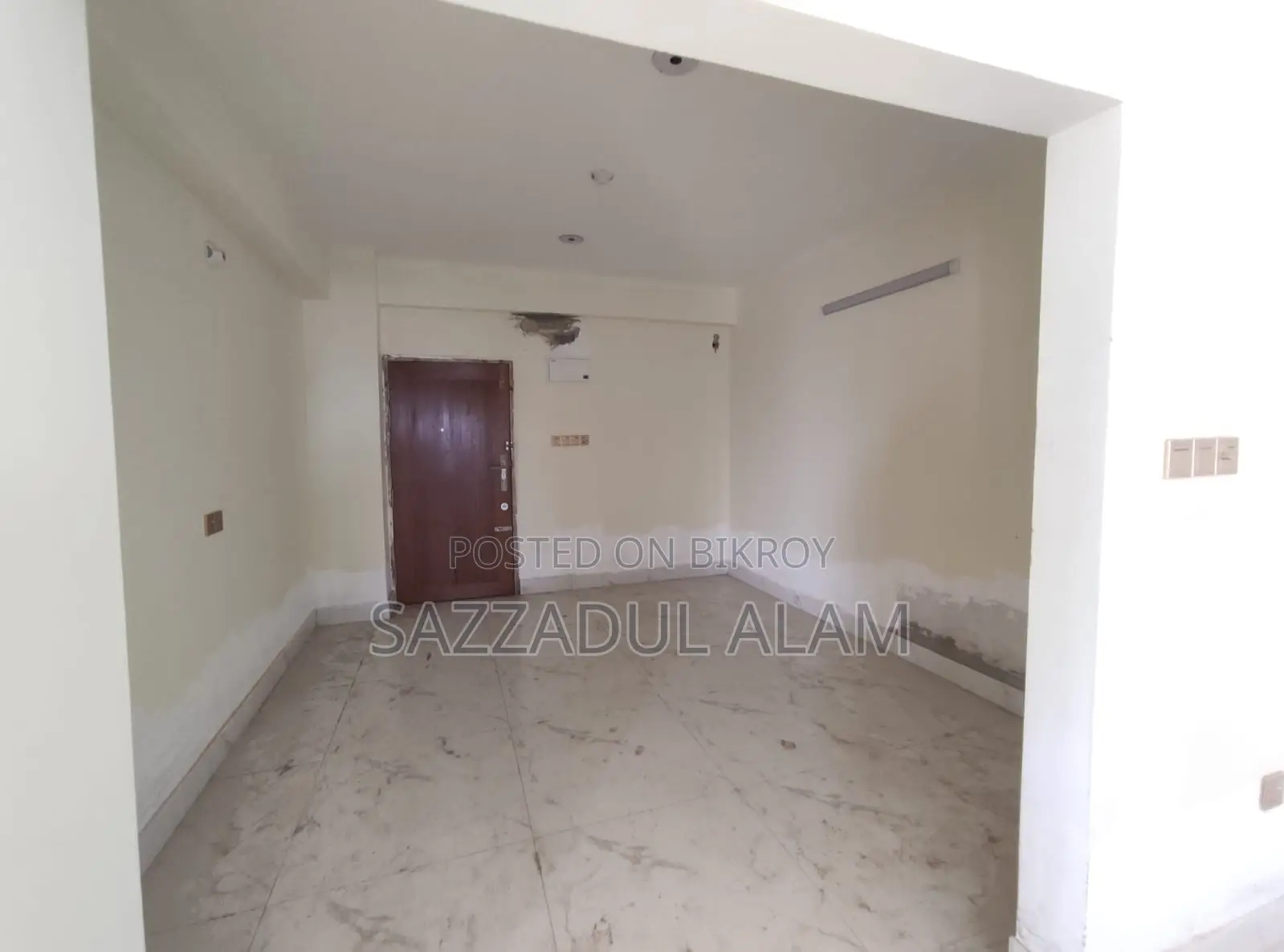 Flat for Sale – Your Dream Address!