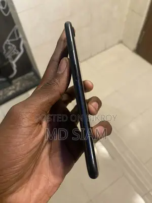 Apple iPhone 7 128GB (Used)