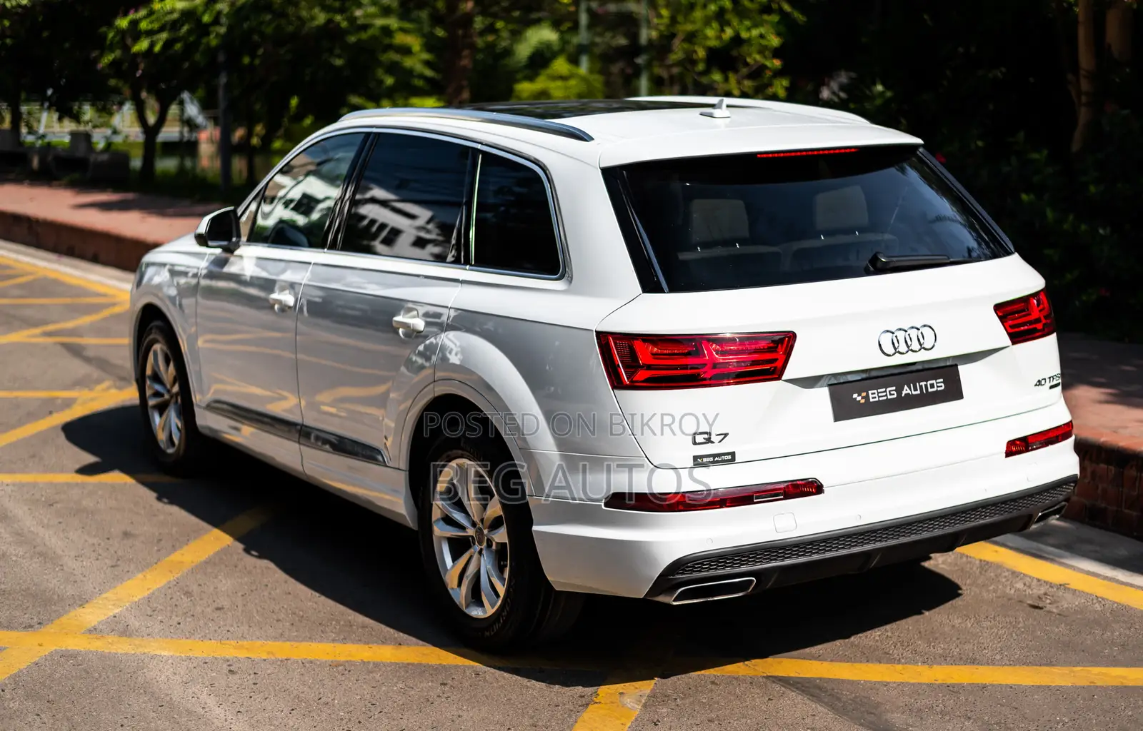 Audi Q7 2.0T Premium AWD Quattro 2018 White