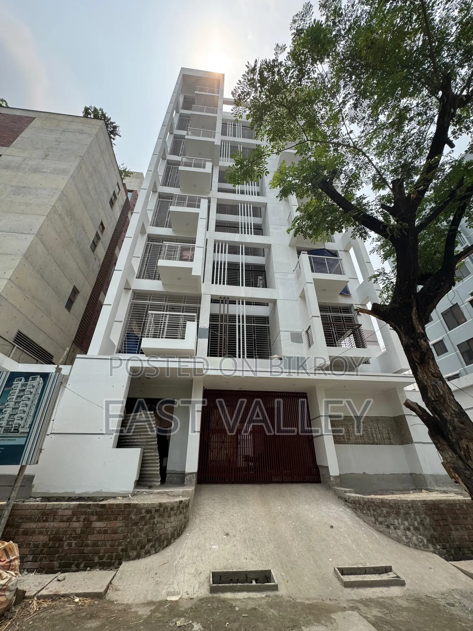 বসুন্ধরা আর/এ, ঢাকা-১২২৯-এ স্বপ্নের ফ্ল্যাট বিক্রয় হবে