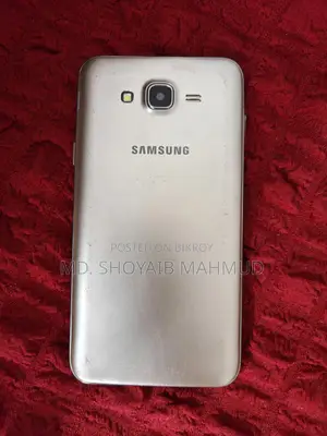 Samsung Galaxy J7 16 GB Gold