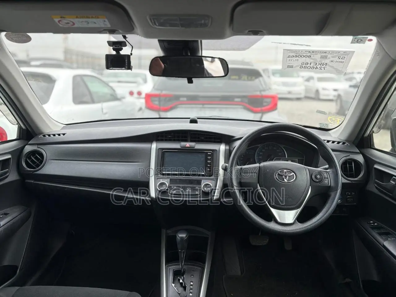 Toyota Fielder Ex Hybrid White 2021