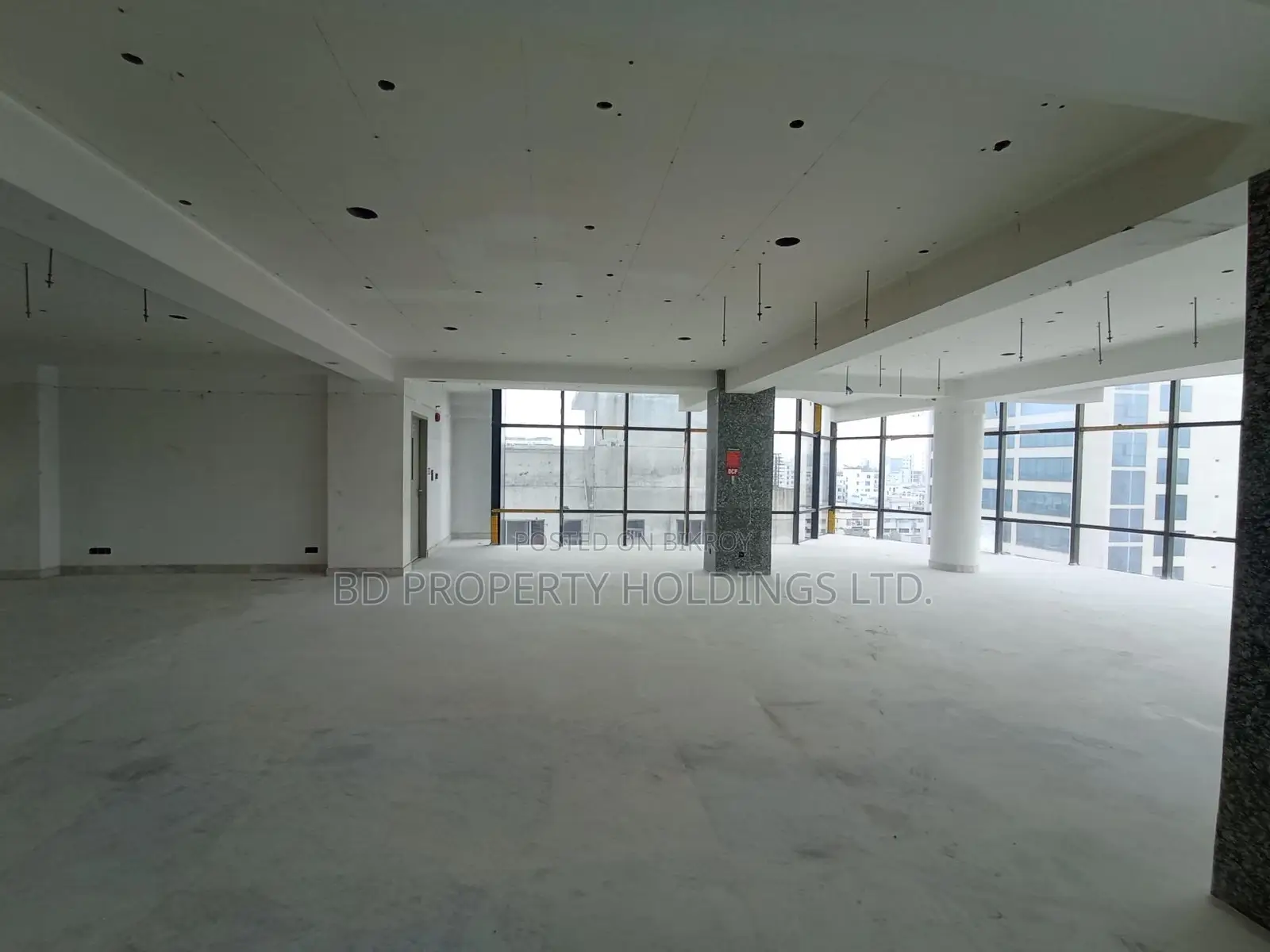 4400 SQFT Premium Commercial Open Space for Rent in Uttara